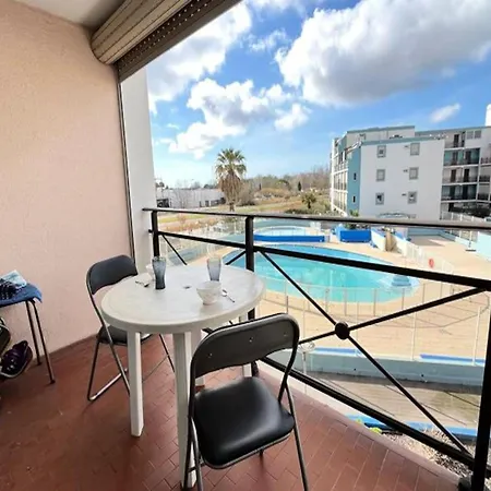 Studio For 6 People